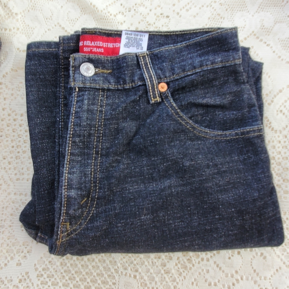 Levi's 550 Relaxed Fit Stretch Taper Leg Jeans Women's Size 8 EUC - Picture 10 of 10